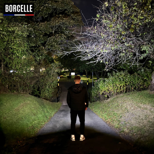 AdventureLight | Lampe frontale LED 230°